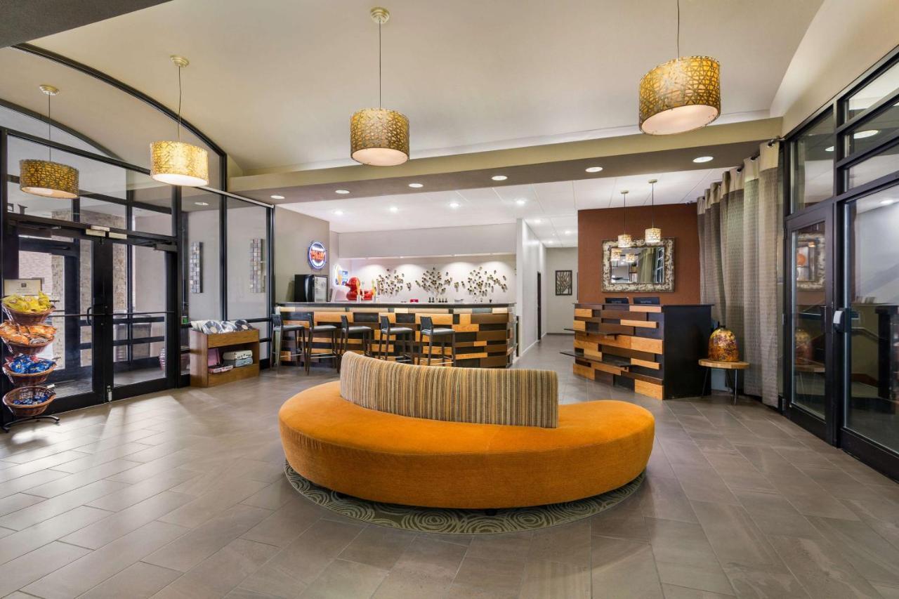 Revel Hotel Minot - Surestay Collection By Best Western المظهر الخارجي الصورة
