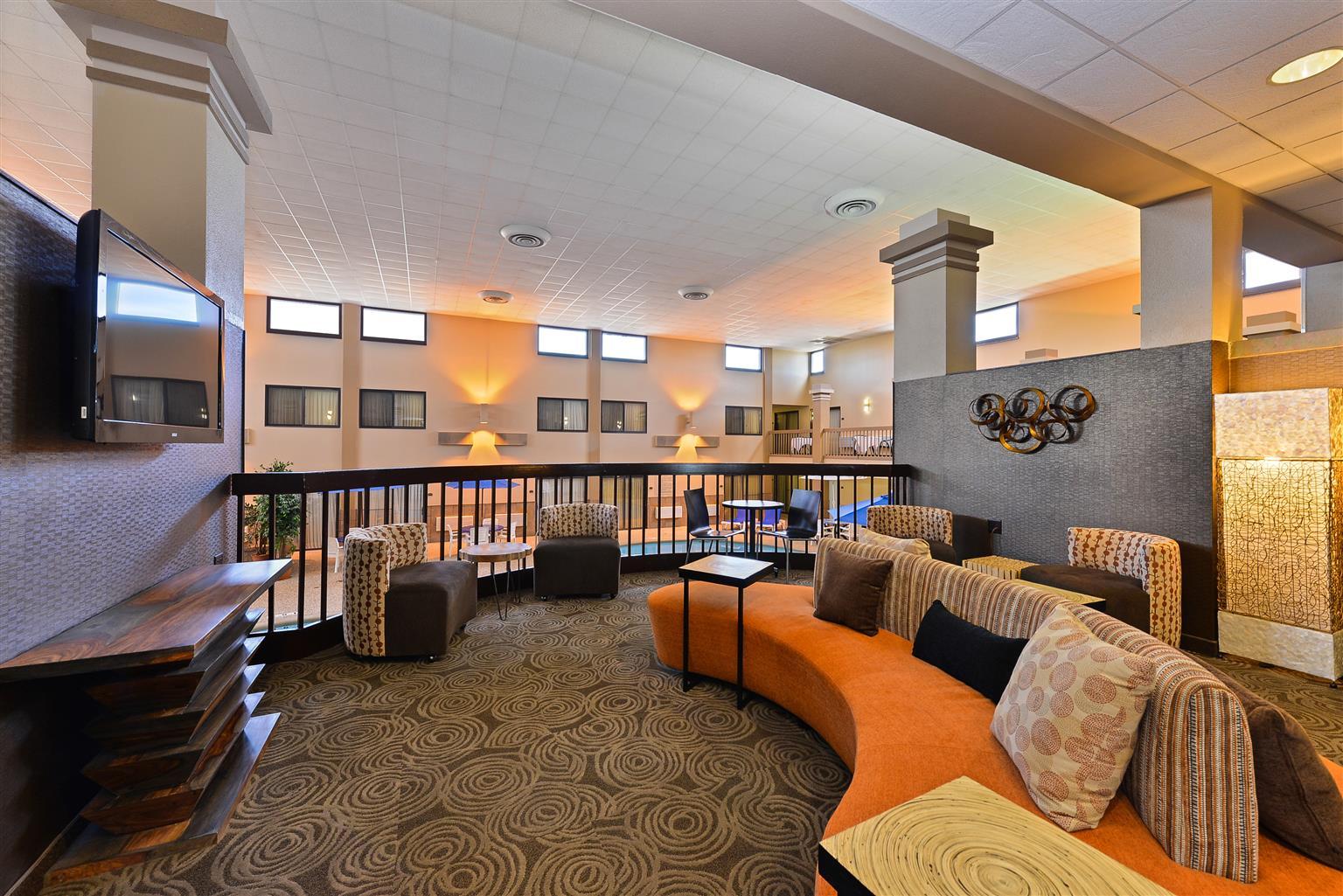 Revel Hotel Minot - Surestay Collection By Best Western المظهر الخارجي الصورة