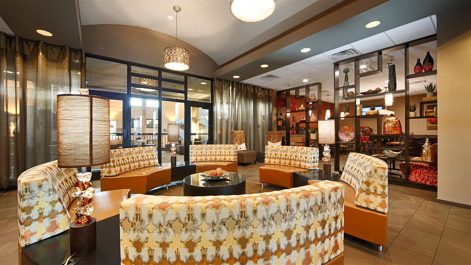 Revel Hotel Minot - Surestay Collection By Best Western المظهر الخارجي الصورة