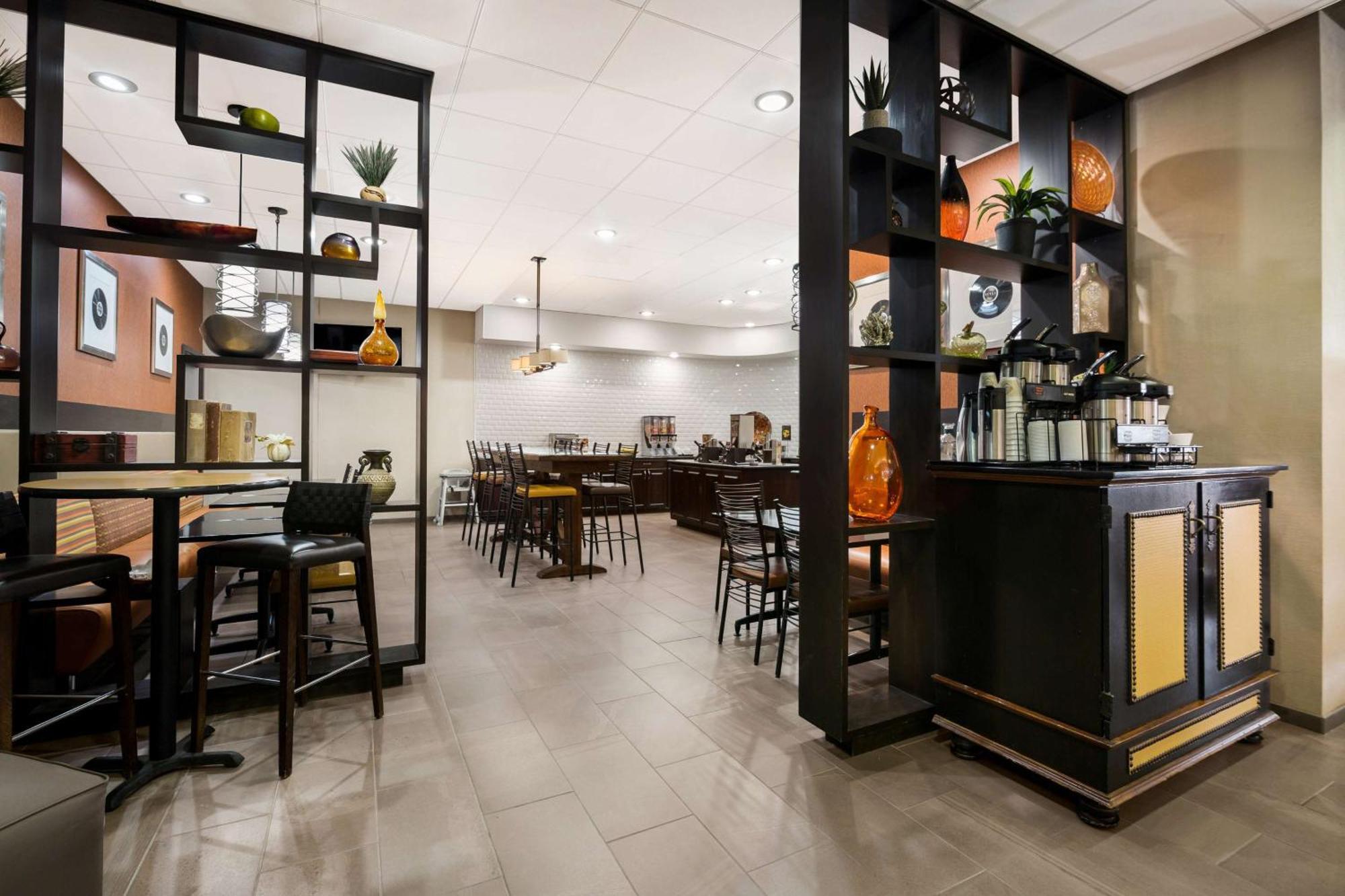 Revel Hotel Minot - Surestay Collection By Best Western المظهر الخارجي الصورة